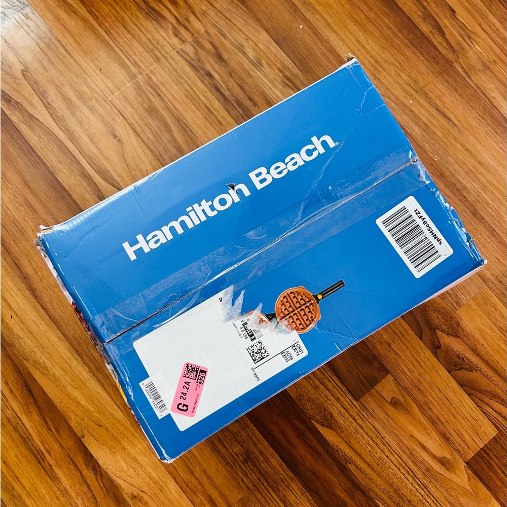 Hamilton Beach Waffle Maker with Removable Durathon Nonstick Coated Plates - Picture 5 of 5